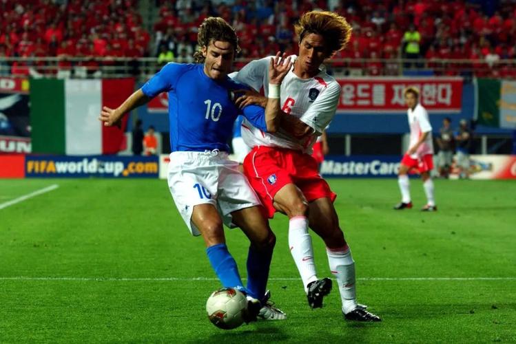 意大利对韩国足球比赛